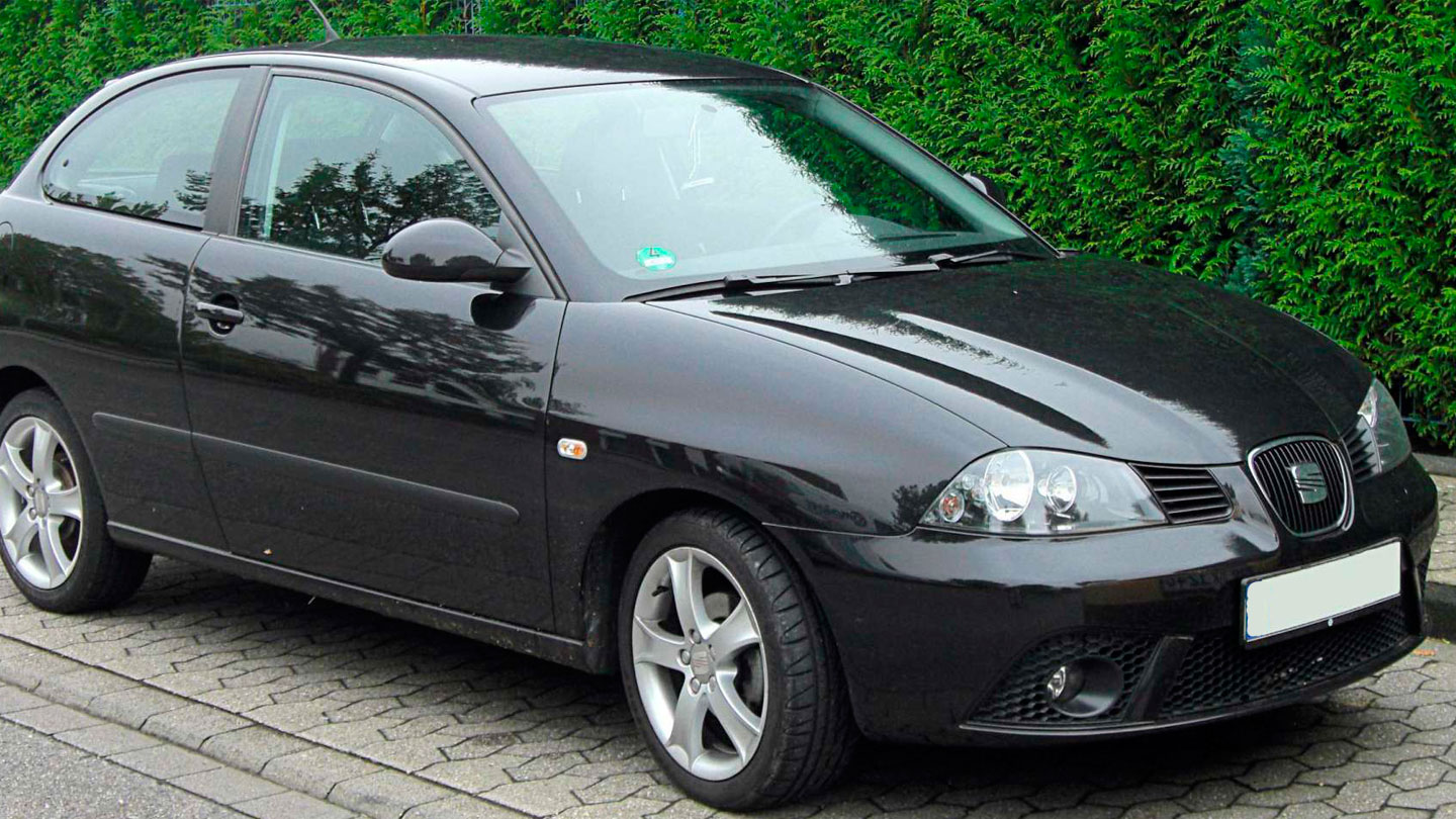 Car Class. Medio. Transmission. Manual
